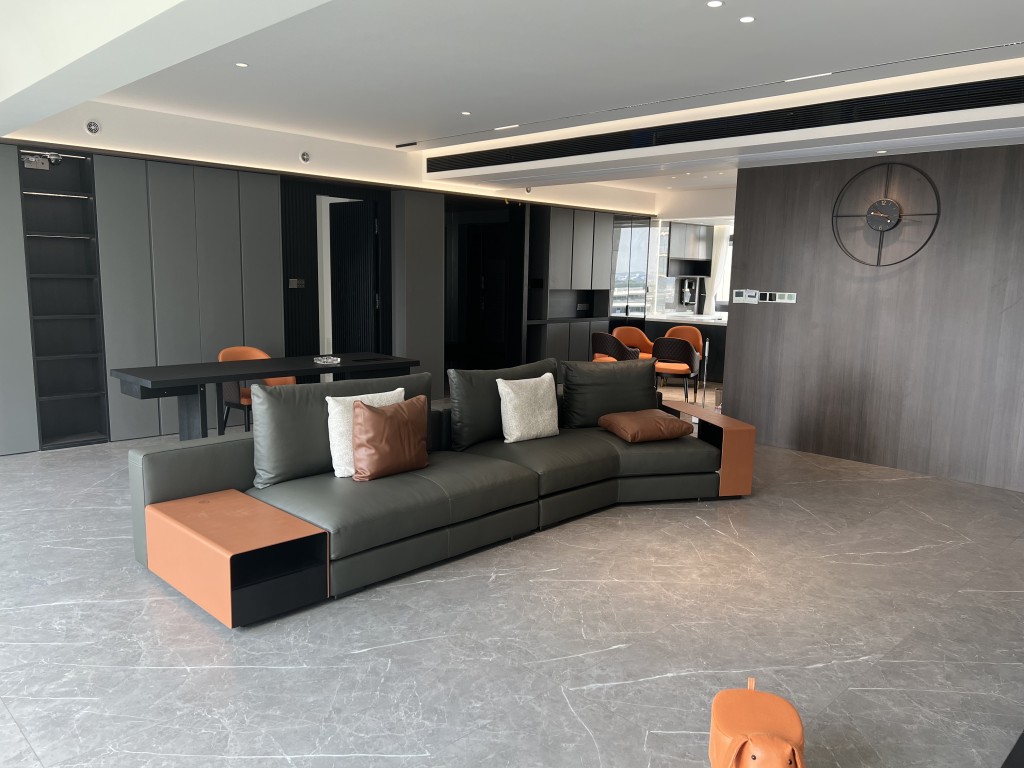 长沙大平层现代客厅